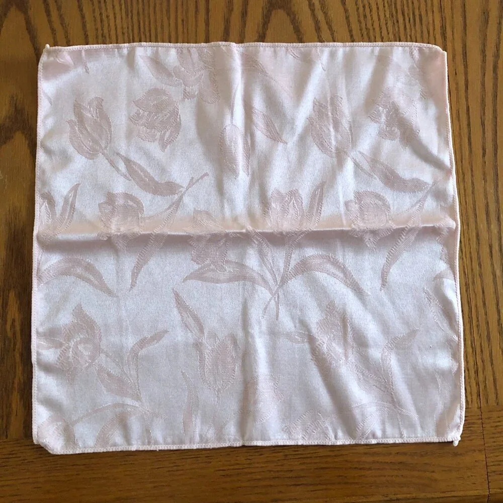 Set of 4 Pink Damask Floral Napkins Square 17"x17" Spring Wedding Party Decor - Picture 2 of 6